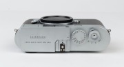 LEITZ: Leica M Monochrom, engraved on top Leitzpark - Leica kehrt heim | Mai 2014 [#4350888], in original packaging with all paperwork, certificates, guarantee and instructions - 4