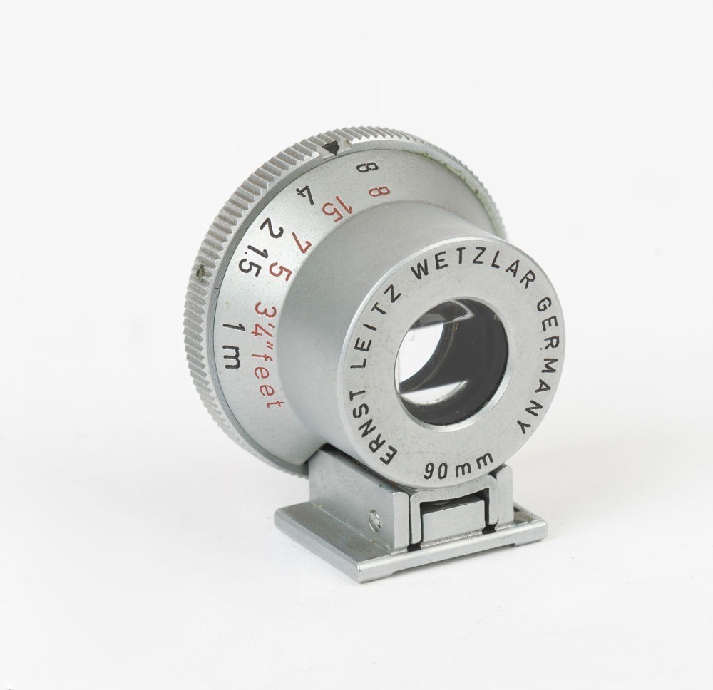 Leitz(ライカ)90mm Finder SGVOO LEITZ: SGVOO 90mm viewfinder in chrome, circa 1951