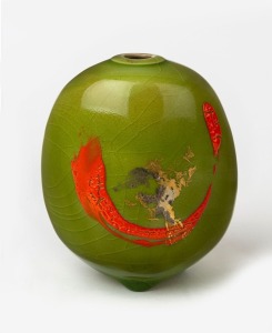 GREG DALY green and orange glazed pottery vase with gold highlights, signed "Daly", 14cm high