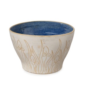 ARTHUR MERRIC BOYD pottery bowl with blue glazed interior and sgraffito floral decoration, incised "Arthur Merric Boyd Pottery, A.M. 1946", 9cm high, 14.5cm diameter