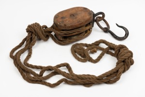 Board of Ordnance pulley, hook and rope with broad arrow stamp, pre-1855, the pulley and hook 55cm high overall