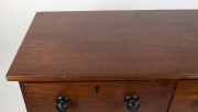 An important and early Colonial cedar chest of drawers, Hobart, Tasmanian origin, circa 1815-1825. A stunning and refined example inspired by the first period Hepplewhite style with five drawers, bracket feet and neat square form. Handsome Georgian propor - 2