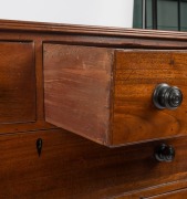 An important and early Colonial cedar chest of drawers, Hobart, Tasmanian origin, circa 1815-1825. A stunning and refined example inspired by the first period Hepplewhite style with five drawers, bracket feet and neat square form. Handsome Georgian propor - 5