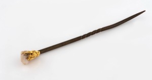 An antique gold ore specimen stickpin, 19th century, 6.5cm long