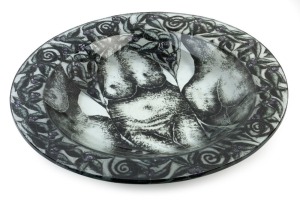 DEBORA (DEB) COX Australian art glass platter, engraved "D. Cox, '93", 59cm diameter