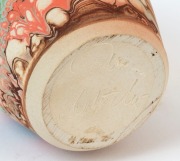 Australian pottery vase with desert landscape view of Uluru, incised signature (illegible), ​​​​​​​18cm high - 3