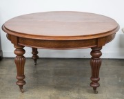 A fine Colonial Australian cedar three leaf extension D-end dining table, 19th century, 74cm high, 137cm (extends to 314cm) wide, 137cm deep - 2
