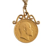 A 1903 half sovereign pendant on a yellow gold chain, ​​​​​​​11 grams total - 2