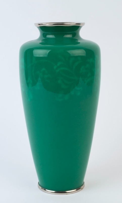 ANDO Japanese green cloisonné vase, 20th century, circular Ando mark to base, 25cm high