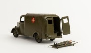 BRITAINS (No.1512) Army Ambulance with stretcher and driver, ​​​​​​​15cm long - 2