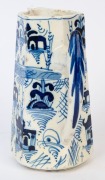 An antique tin glazed earthenware blue and white jug of tapering hexagonal form, 17th/18th century, ​​​​​​​20cm high - 4