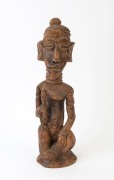 An ancestral medicine man, carved wood, Mali, African origin, ​​​​​​​46cm high