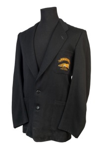 RICHMOND: c.1953 black blazer believed to have been presented to retiring club doctor Dr Arthur Hargrave, attractive embroidered 'RICHMOND F.C./ 'THE TIGERS'/VICTORIA' patch on breast pocket; some damage to lining, very good condition overall.