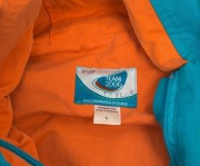 2006 COMMONWEALTH GAMES IN MELBOURNE: hooded jackets (2) in blue with orange trim ,each with 2006 embroidered crest over the left breast, sizes L & XL. (2) - 2