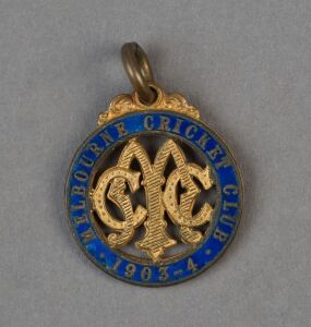 MELBOURNE CRICKET CLUB: 1903-04 membership fob (#335) made by Stokes. 