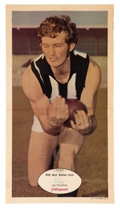 1971 SCANLENS 'FOOTBALLERS' POSTER - COLLINGWOOD: Len Thompson, poster #17 [1/24]. Rare.