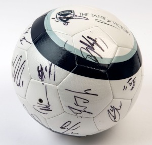 MELBOURNE VICTORY: Melbourne Victory branded soccer ball, signed by the complete 2019 team; very good condition.