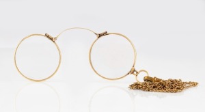 Antique lorgnette on chain, 19th century, the chain 60cm long