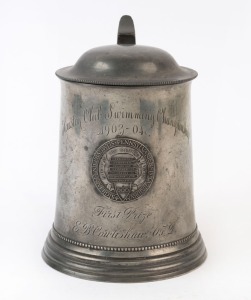 "HOUSTON CLUB SWIMMING CHAMPIONSHIP 1903-04" Pennsylvania State University first place pewter tankard trophy, 15cm high