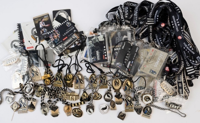 COLLINGWOOD - MEMBERSHIP/SOCIAL CLUB BADGES: incomplete run of 1977-2018 membership badges, comprising 1977, 1979 & 1980, 1982 to 1989, 1999 & 2001; then social club badges for 2003 to 2016 & 2018; also '10 Years', '15 Years', '45 Years' & '50 Years' long