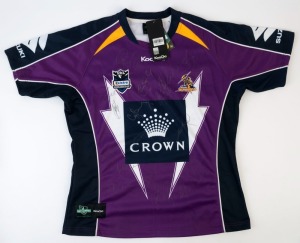 MELBOURNE STORM: 2011 (Minor Premiership Year) guernsey (size L) signed by the whole team including Cameron Smith (Capt.), Billy Slater & Cooper Cronk.