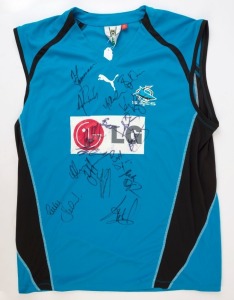 CRONULLA SHARKS: numerous signature on c.2009-2010 era training shirt including Ricky Stuart (coach), Paul Gallen & Trent Barrett.