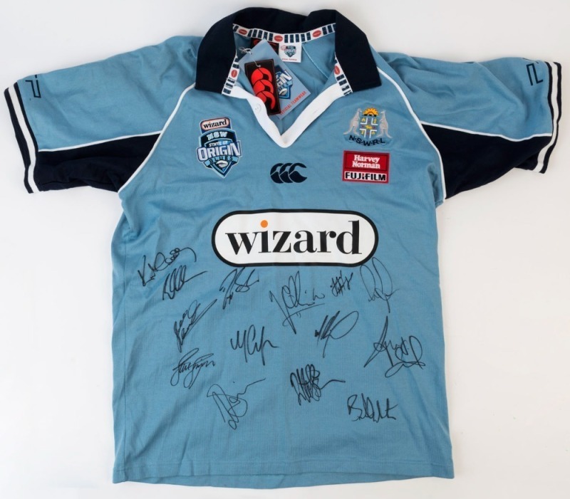 NSW - STATE OF ORIGIN: c.2009 NSW State of Origin series guernsey with 14 signatures including Kurt Gidley,& Brett White.