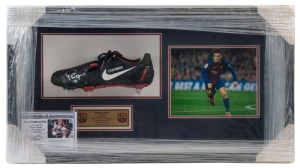 FC BARCELONA - PHILIPPE COUTINHO: Display featuring signed football boot and action photograph, attractively framed and window mounted, overall 40x72cm. Australian Sports Management CofA (2013) Coutinho currently plays for English Premier League club Asto