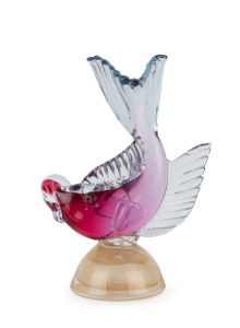 CENEDESE Murano glass fish statue with Aventurina base, by ALFREDO BARBINI, circa 1960, 18cm high
