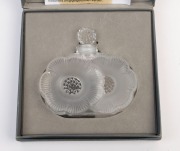 LALIQUE French frosted glass perfume bottles in original box, mid to late 20th century, engraved "Lalique, France", 9cm high, 9cm wide - 2