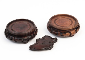 Three Chinese carved wooden stands, 20th century, ​​​​​​​the largest 10cm diameter