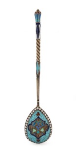 A superb Imperial Russian gilded silver and enamel spoon, hallmarked for Moscow, 88 and "OP" for Finnish born FABERGE Workmaster Oskar Woldemar Pihl (1890 - 1959); early 20th century. 13cm long, 17.5 grams.