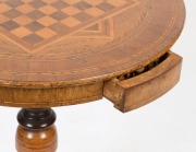 An antique walnut circular games table with chess and gaming pieces, 19th century, 74cm high 60cm diameter - 2