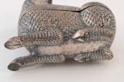 A Cambodian coin silver anthropomorphic box, 19th/20th century, 17.5cm high, 16cm long, 330 grams - 4