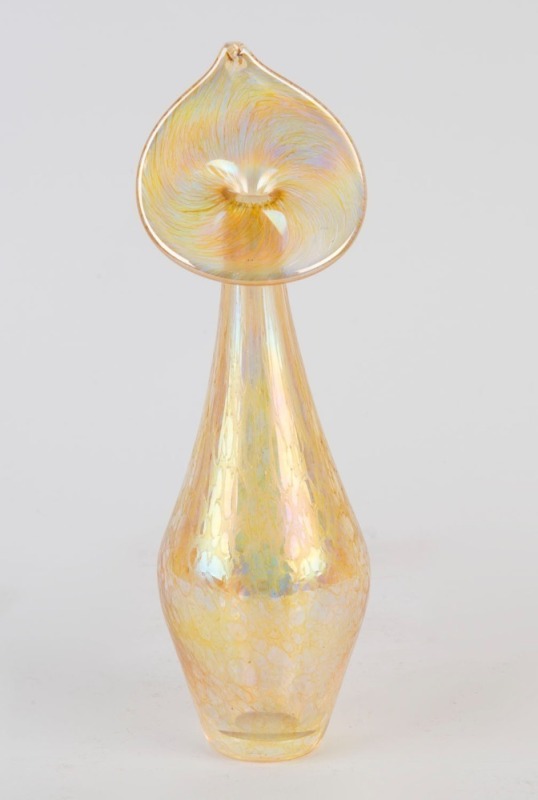 STEUBEN (attributed) American iridescent art glass Jack in the pulpit vase, 20th century, 22cm high