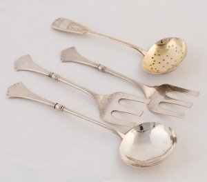 Four assorted Russian silver server utensils, 19th/20th century, ​​​​​​​the largest 16.5cm long, 96 grams total