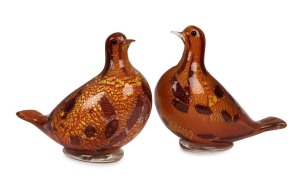 ALDO NASON "YOKOHAMA" series pair of Murano glass bird statues for ARTE VETRARIA MURANESE in striking orange colours with submerged gold and silver featuring canes worked in the garza technique and further encased in clear cristallo, circa 1968, the larger 18cm high, 20cm long