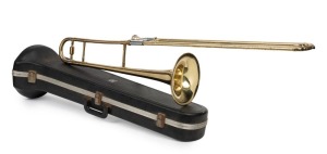 BLESSING SCHOLASTIC American brass trombone in case