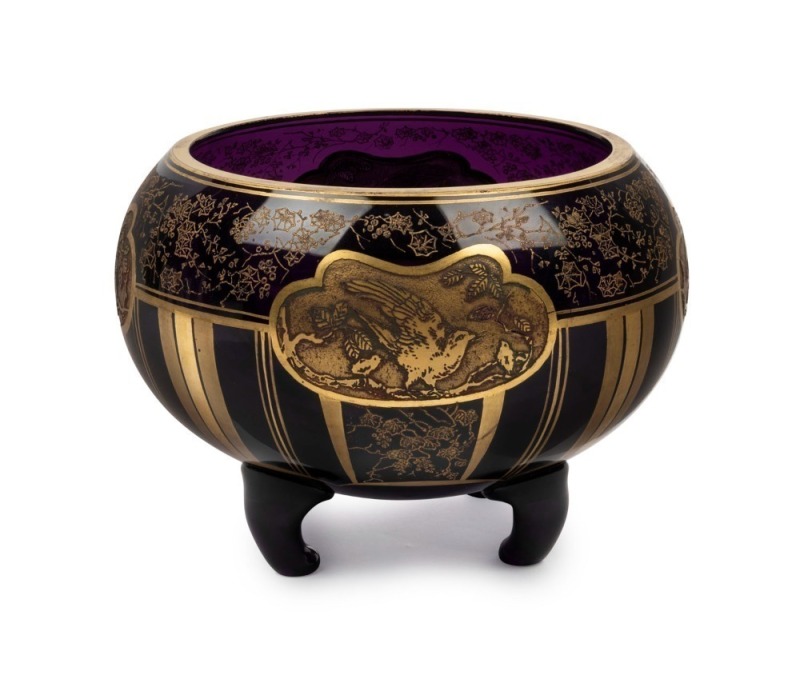 MOSER amethyst glass vase with gilt decoration, circa 1920, engraved "Moser, Karlsbad, Czechoslovakia", ​​​​​​​12cm high, 17cm wide