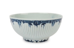 WORCESTER early English blue and white porcelain bowl, circa 1865, stamped "W", 7cm high, 15cm diameter