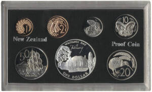 Range with NEW ZEALAND - 2011 Silver Currency Proof set, 1977 Proof set of 7 (2), Unc. sets, 1977 set of 7 and 1990 set of 5 (2); Proof One Dollar 1974 cased, 1975, 1976, 1983 Royal Visit cased and 2009 75th Anniv. of Reserve Bank (2). Plus a mixed group 