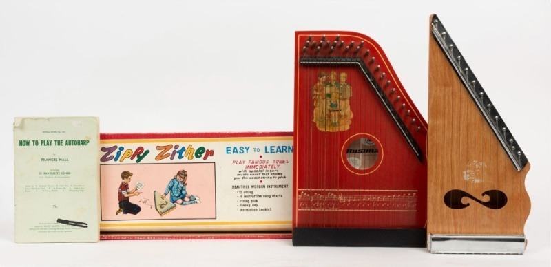 ZIPPER ZITHER in original box together with an Autoharp (2 items)