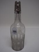 An antique decanter with fine wheel-cut decoration and silver top with lock, 19th/20th century, ​​​​​​​29cm high - 3