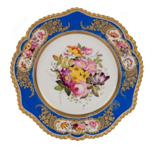 Chamberlains Worcester plate with royal blue ground, hand painted central floral decoration, border vignettes and gilt highlights, 19th century, 26cm diameter   