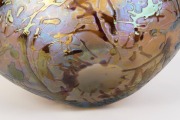 An antique Art Nouveau iridescent glass vase, late 19th century, 10cm high, 14cm wide - 3
