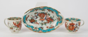 DR. WALL "JABBERWOCKY" pattern English porcelain dish together with two teacups, circa 1760, (3 items), the dish 17cm wide