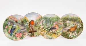 ROYAL DOULTON "Garden Visitors Collection" set of four English porcelain plates, 21cm diameter