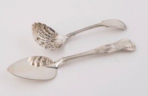 King's pattern antique sterling silver biscuit server by George Angel of London, circa 1866; and a sterling silver sugar sifter by John Round of Sheffield, circa 1903, (2 items), 18cm and 14.5cm long, 128 grams total