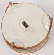SATSUMA Kinkozan&nbsp;antique Japanese earthen ware circular box, Meiji period, 19th/20th century, 7cm high, 9.5cm wide - 7