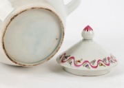 NEWHALL pearl ware antique English tea pot and lid with hand-painted decoration, circa 1790, 18cm high. - 3